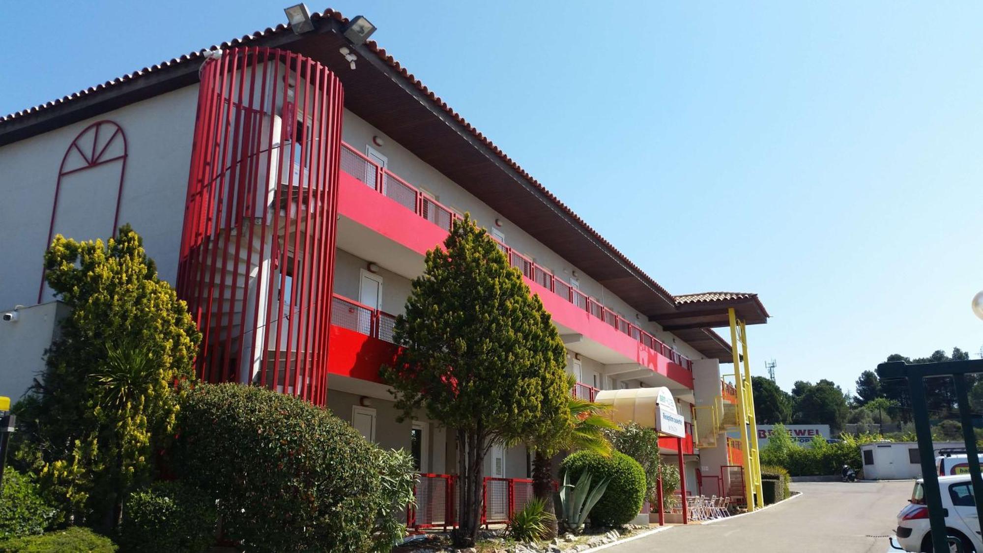 Brit Hotel Essentiel Sete / Balaruc Exterior foto